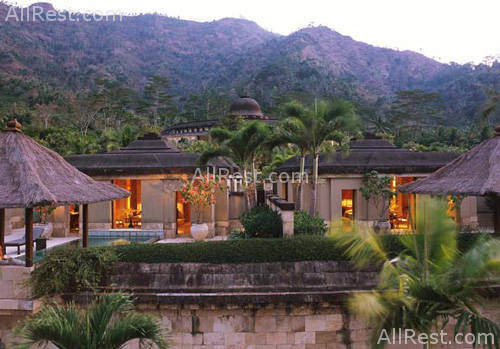 Amanjiwo resort 4